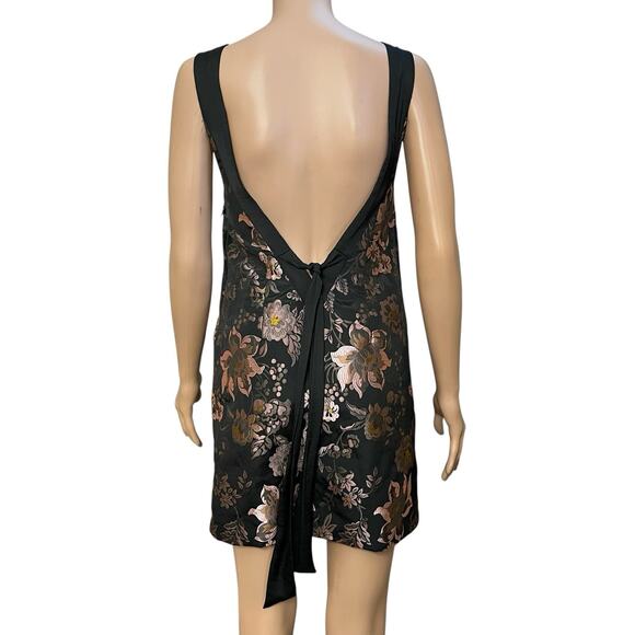 Urban Outfitters Jacquie Jacquard Mini Dress XS/S Floral Open Back Party READ - Picture 6 of 12